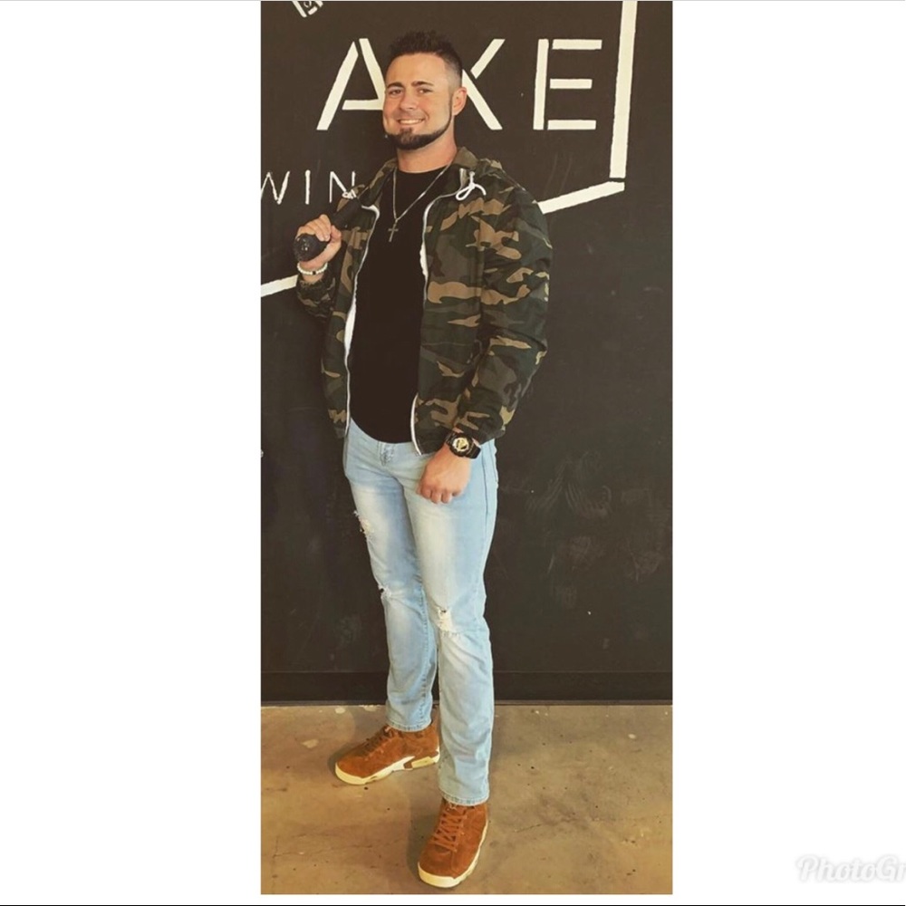 Meet your Posher, Will